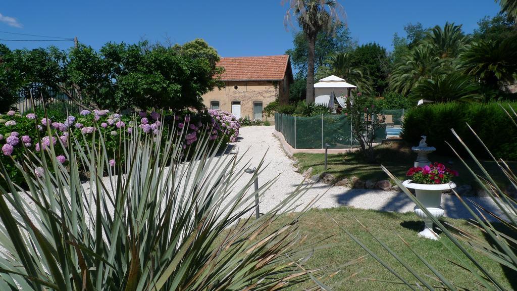 Hotel L'Orangeraie La Croix-Valmer Rom bilde